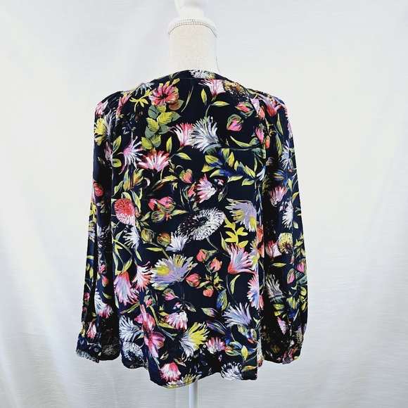 J. Crew Silk Pleated Floral Popover size Medium - Picture 9 of 11